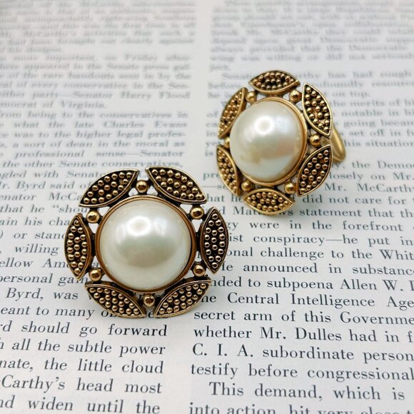 Vintage Vandome Clip-On Earrings | Faux Pearl Gold Tone Signed 1960s Jewelry - Picture 3 of 11